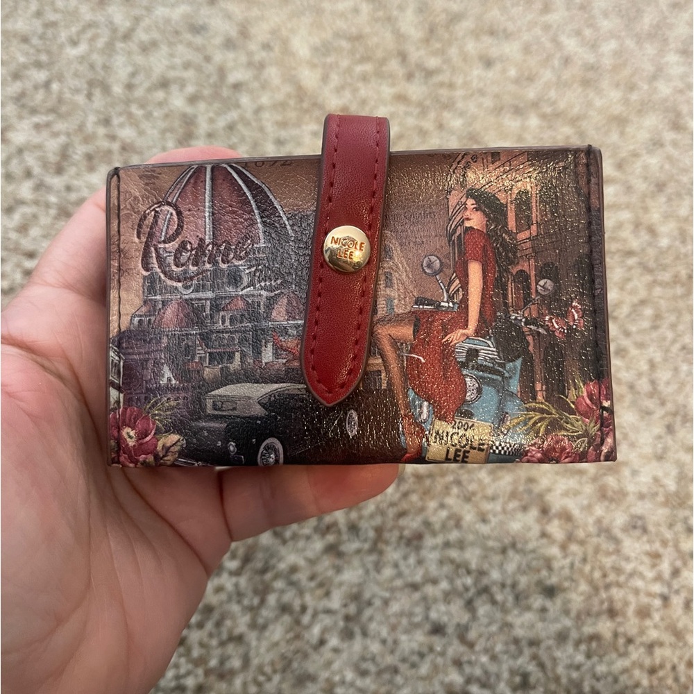 Rome Red Pleather Accordion Wallet